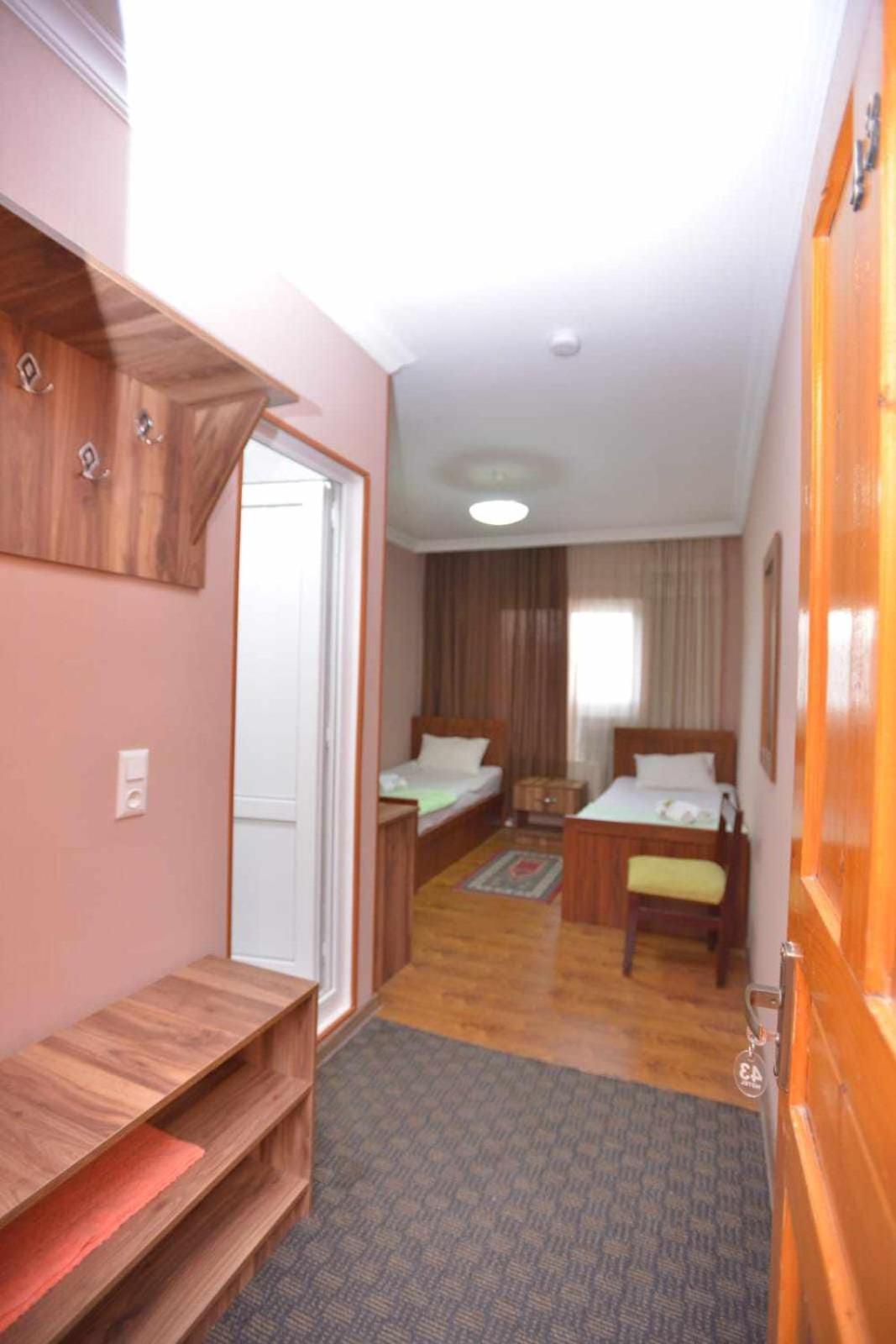 Hotel Nikea Paradiso クタイシ エクステリア 写真